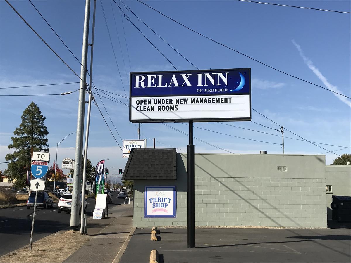 Relax Inn Of מדפורד מראה חיצוני תמונה
